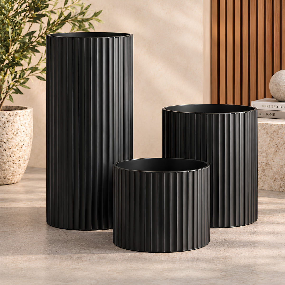 RIBBED CYLINDRICAL OUTDOOR PLANTER SET