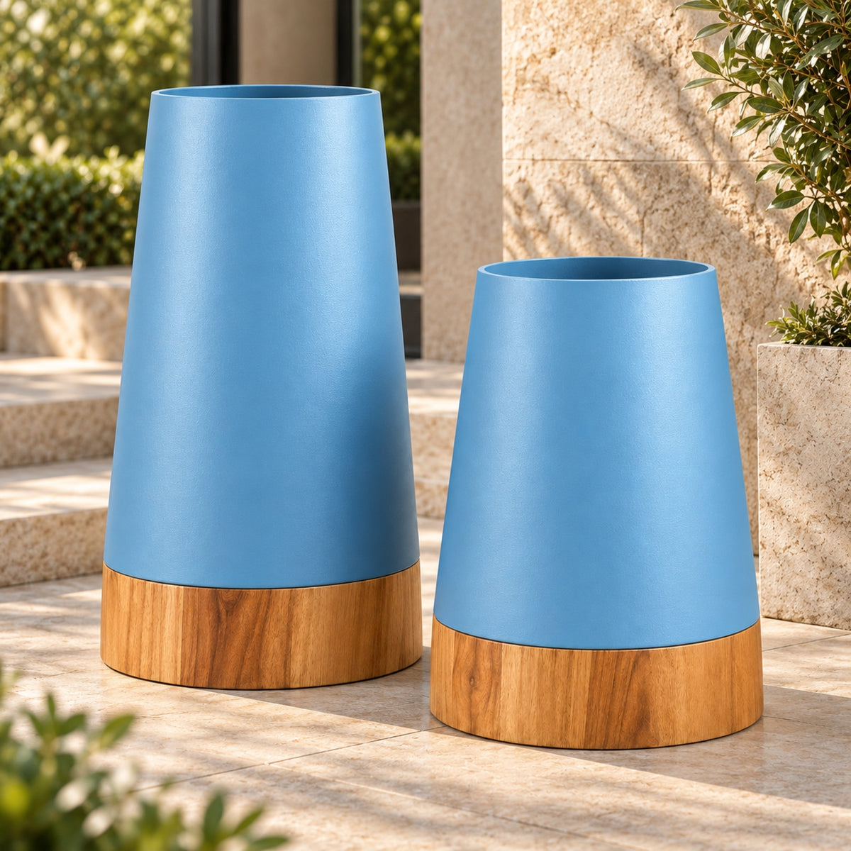 BLUE TAPERED PLANTER SET WITH WOODEN BASE