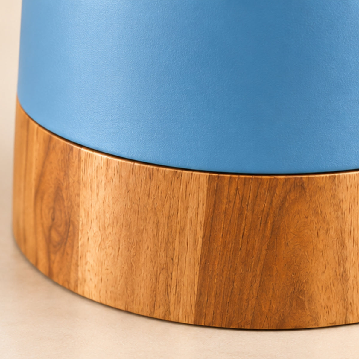BLUE TAPERED PLANTER SET WITH WOODEN BASE