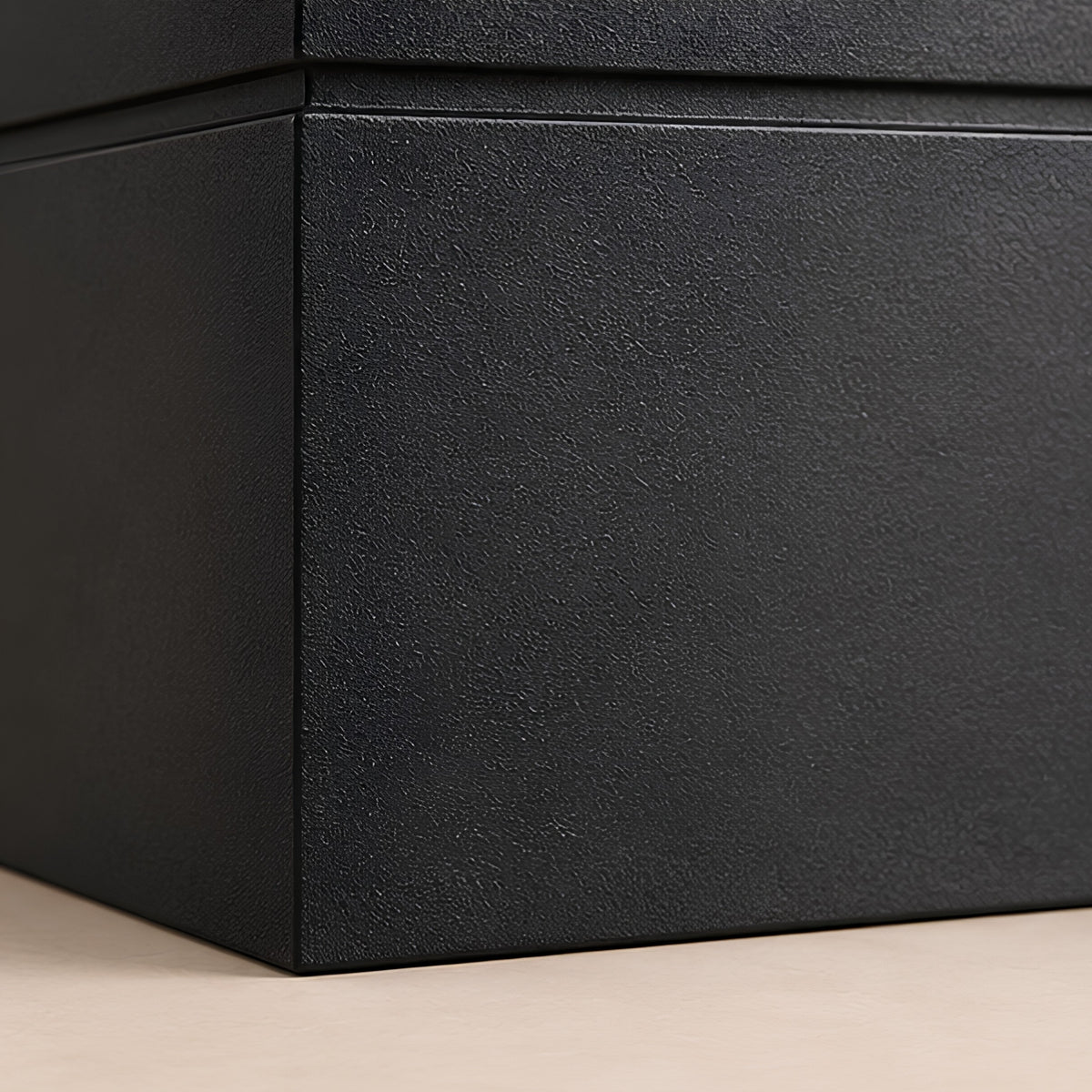 RECTANGULAR TEXTURED BLACK OUTDOOR PLANTER