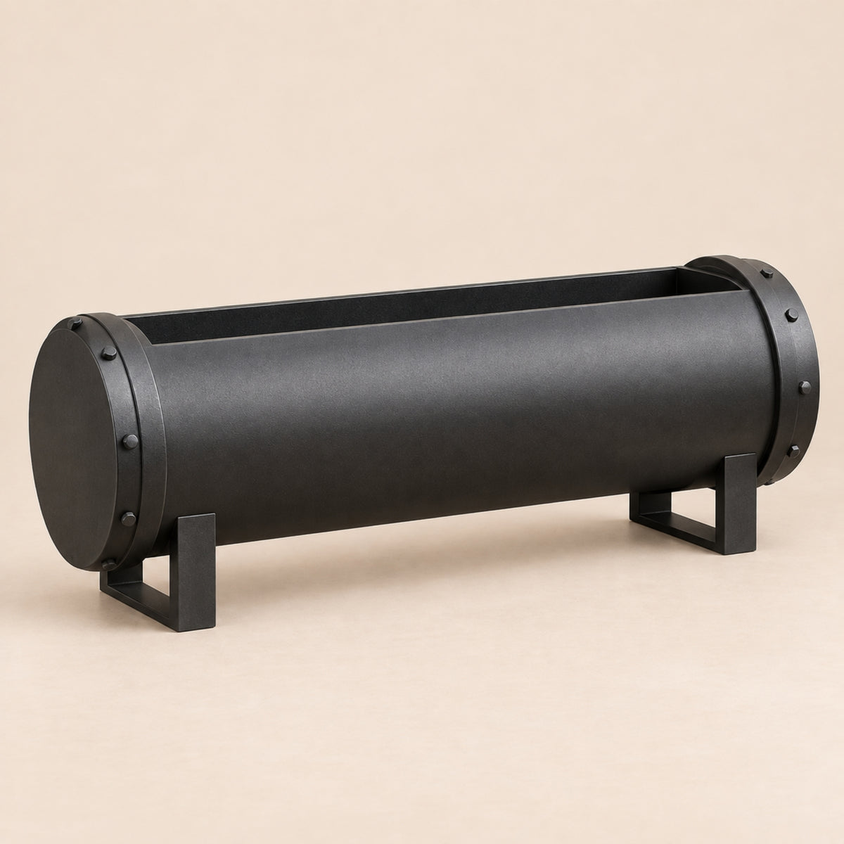 CYLINDRICAL OUTDOOR PLANTER