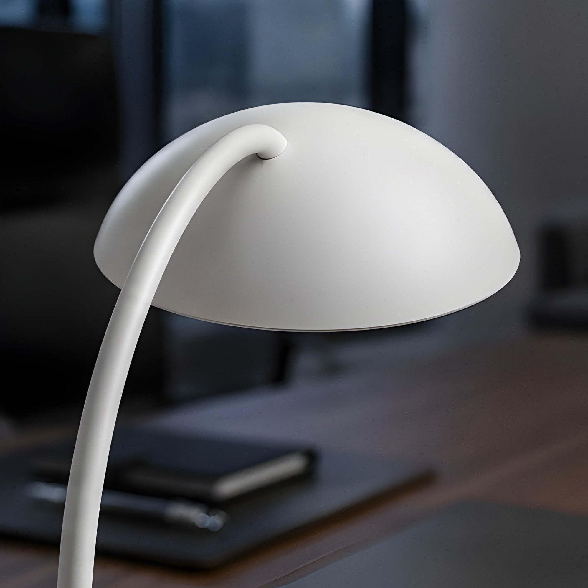 ARCHEA TABLE LAMP