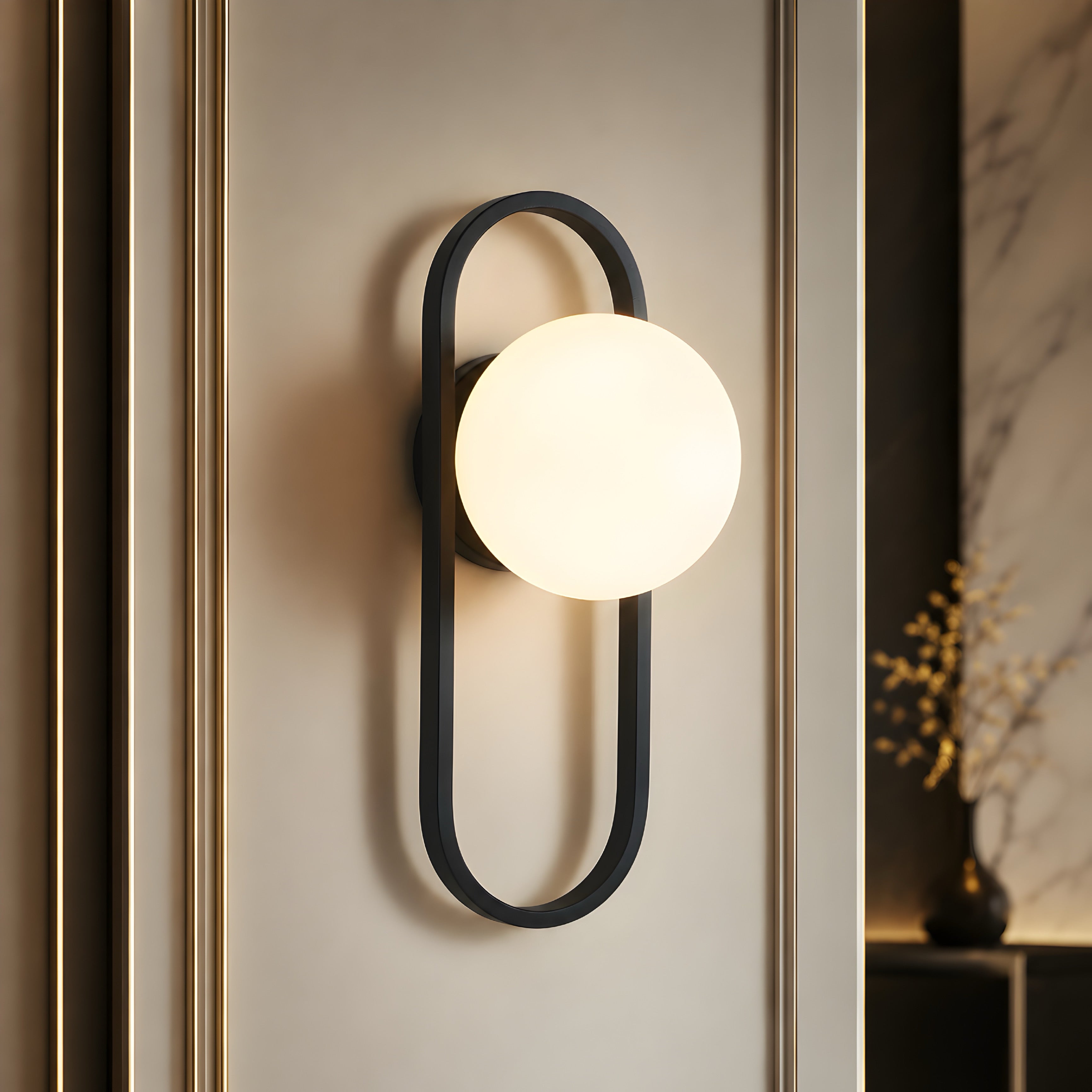 Halo Loop Wall Lamp