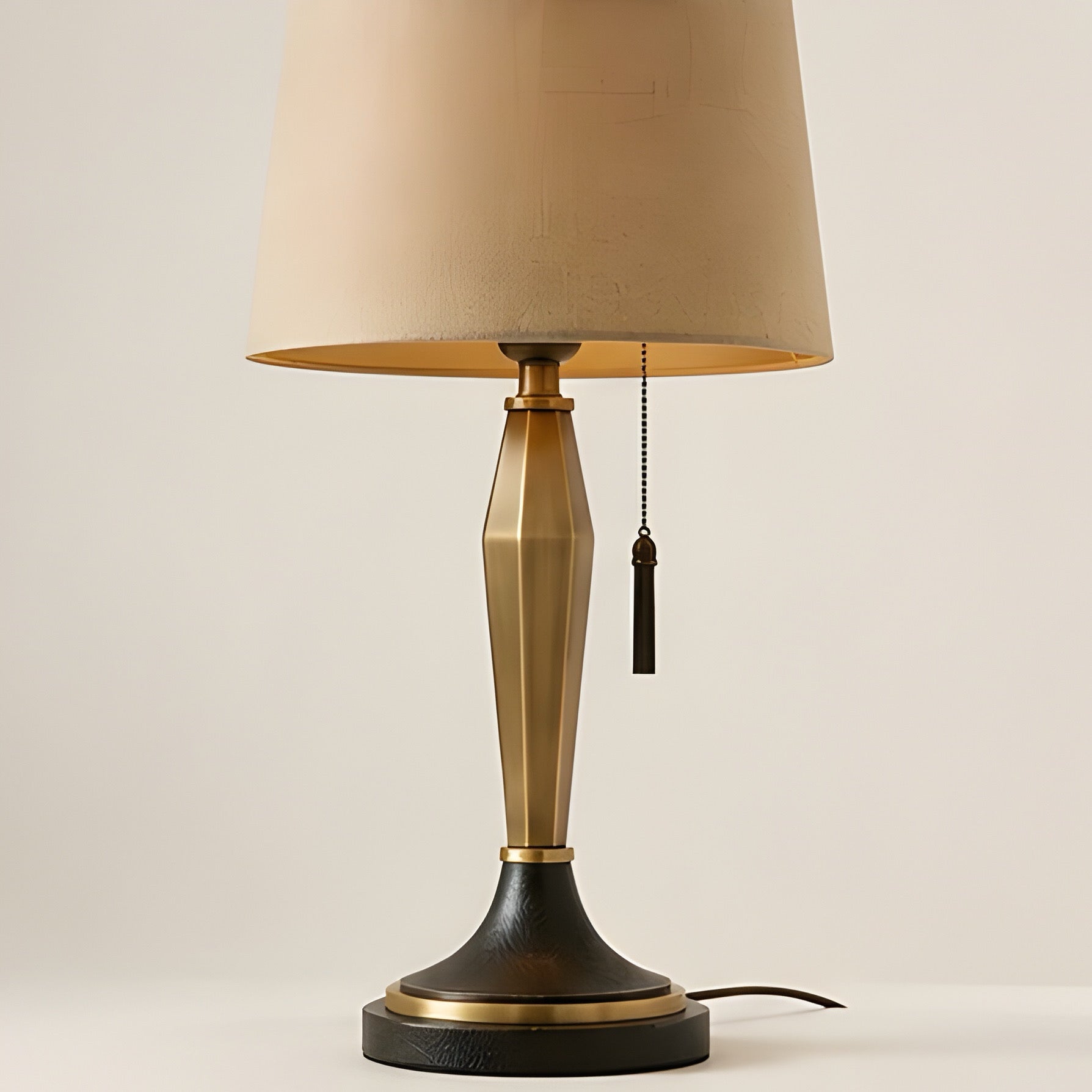 Solenne Table Lamp