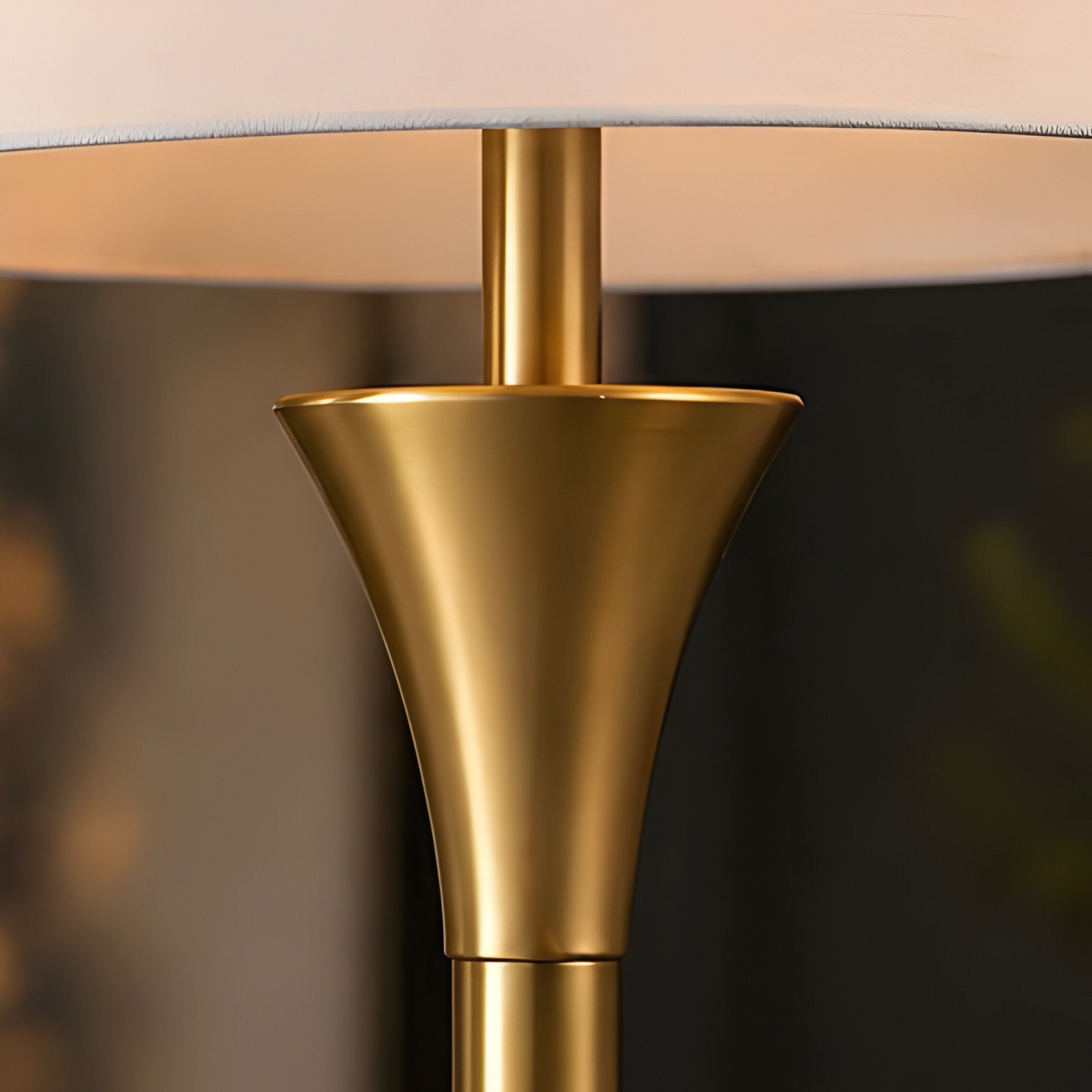Noir Classic Column Floor Lamp