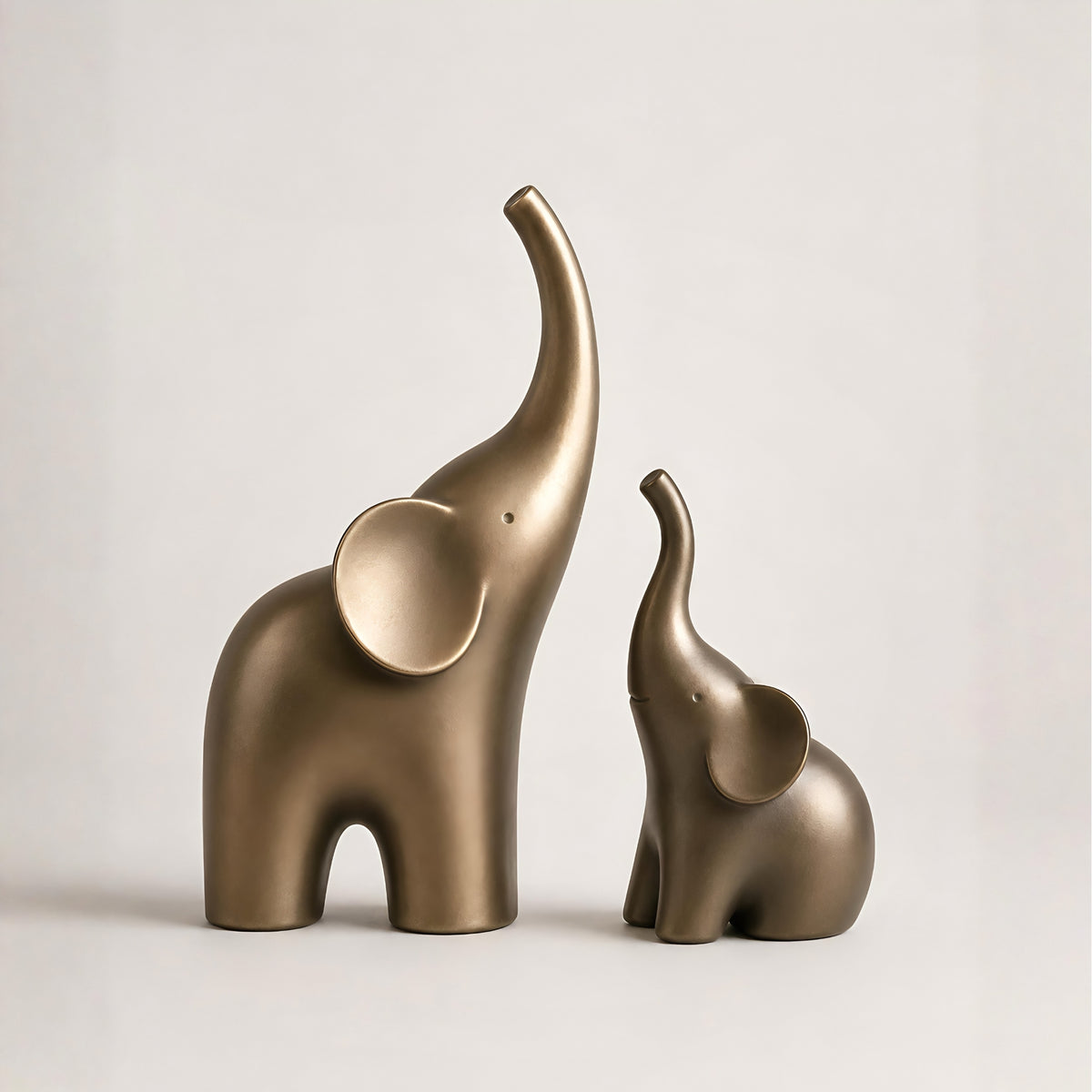 ELEPHANT DECORATIVE FIGURE SET