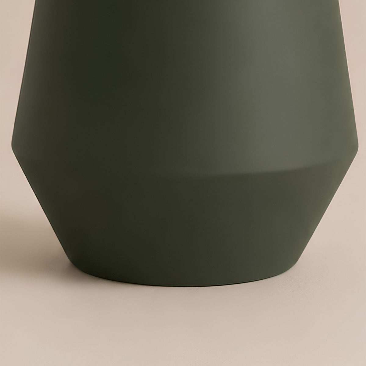 TWO-TONE TAPERED DECORATIVE VASE
