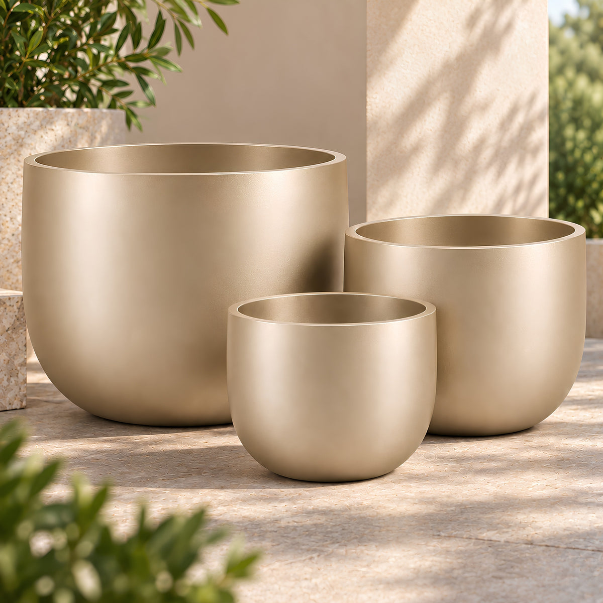 ROUNDED METAL PLANTER SET