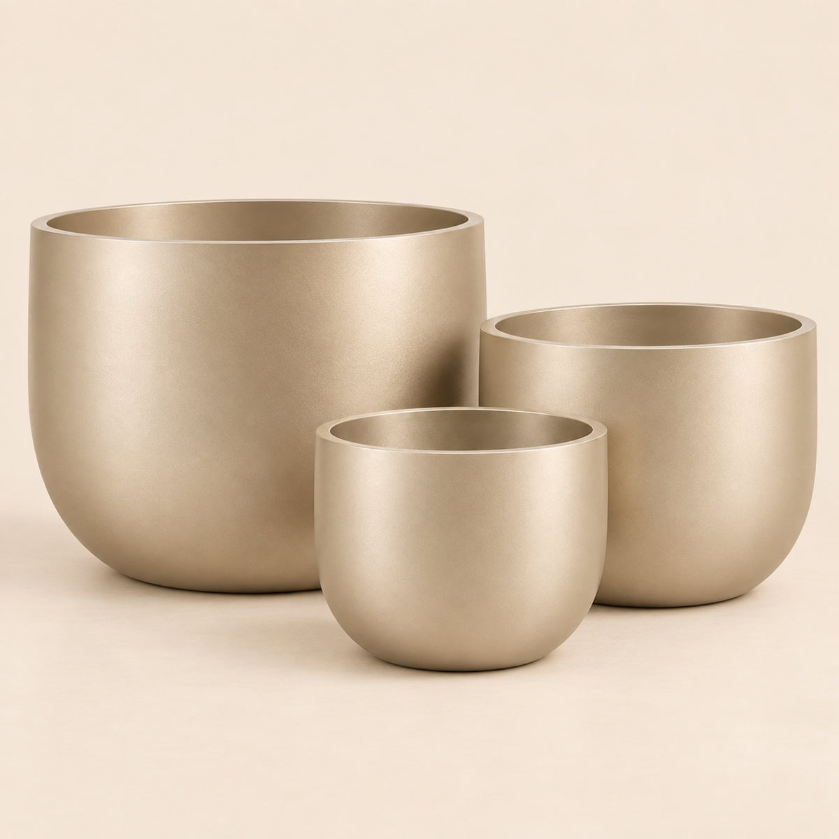ROUNDED METAL PLANTER SET