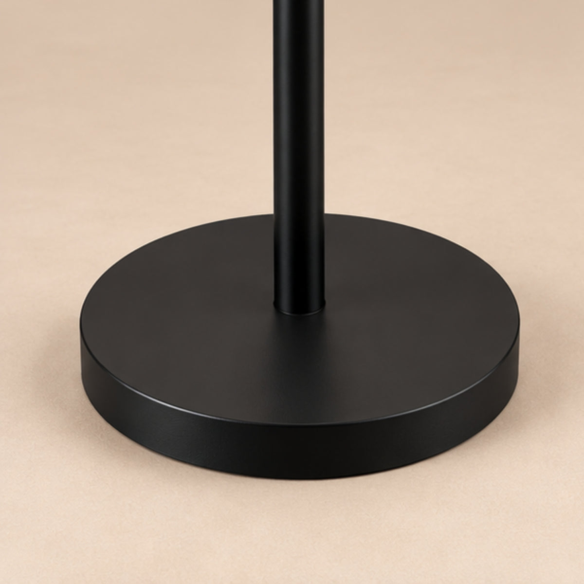 MESH SHADE FLOOR LAMP