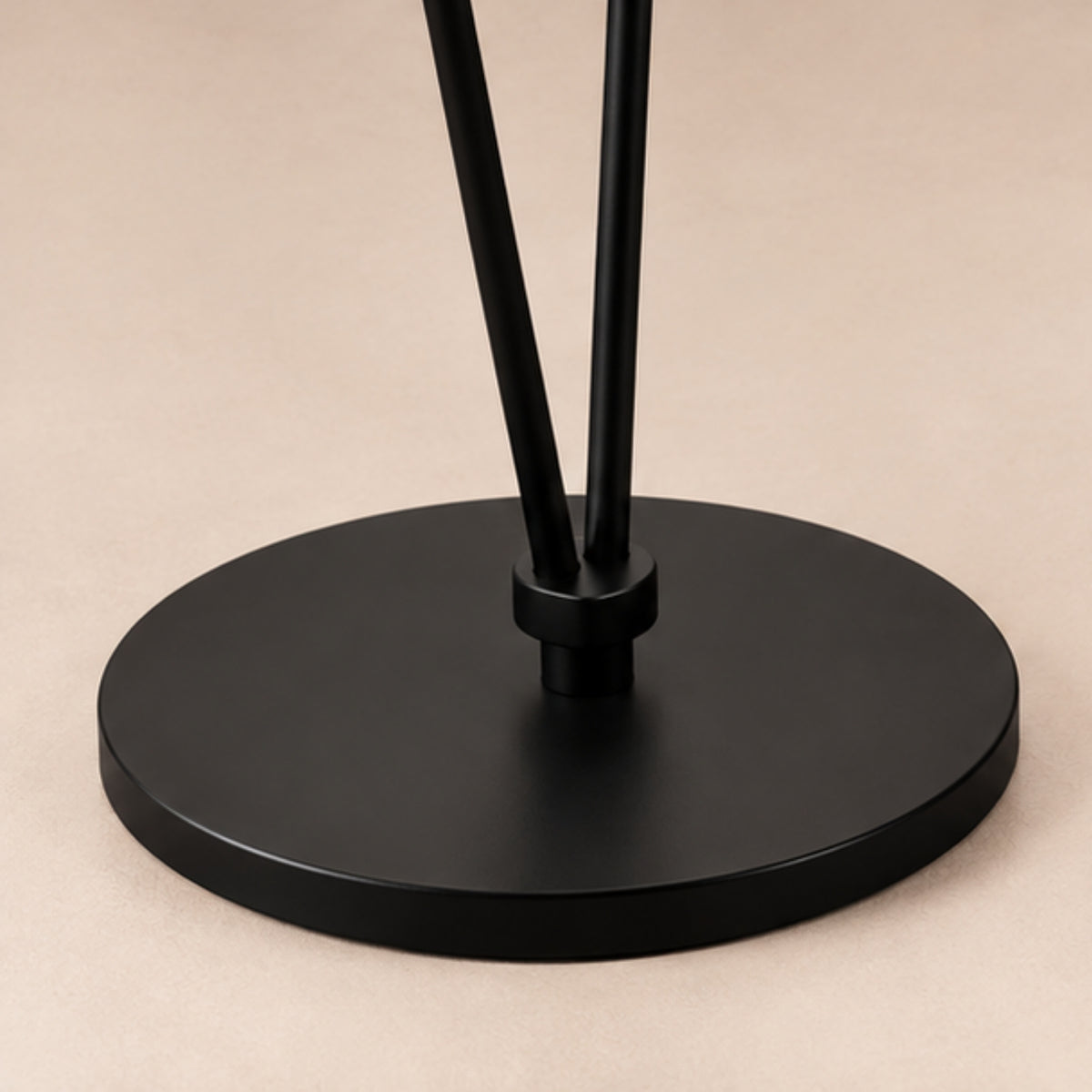 MODERN BLACK DOUBLE-HEAD FLOOR LAMP