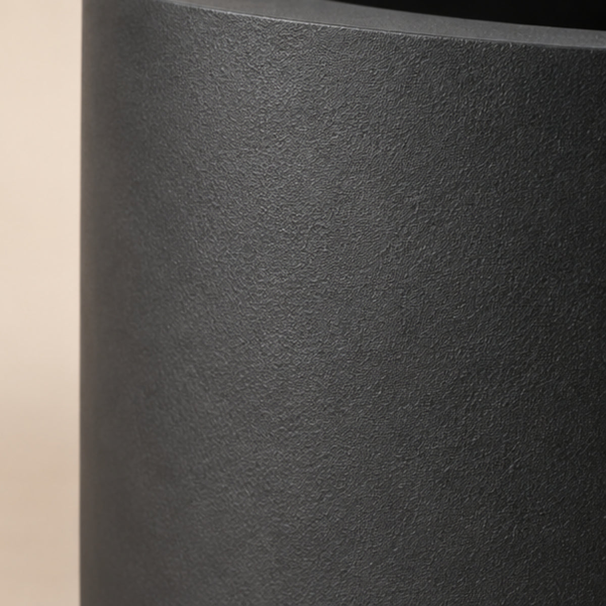 LOW ROUND CYLINDRICAL OUTDOOR PLANTER