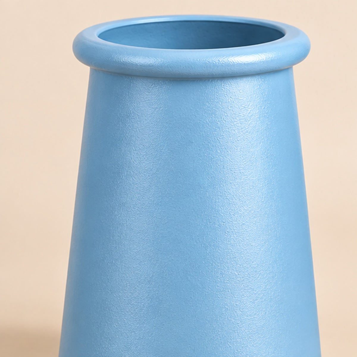 POWDER BLUE ROUNDED PLANTER SET