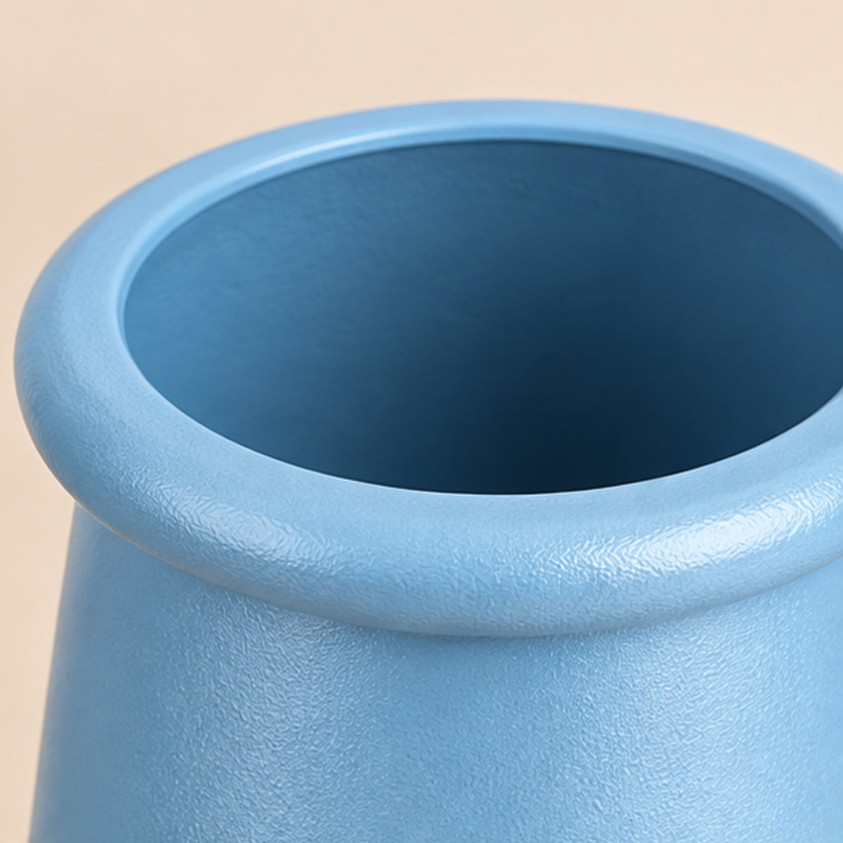 POWDER BLUE ROUNDED PLANTER SET