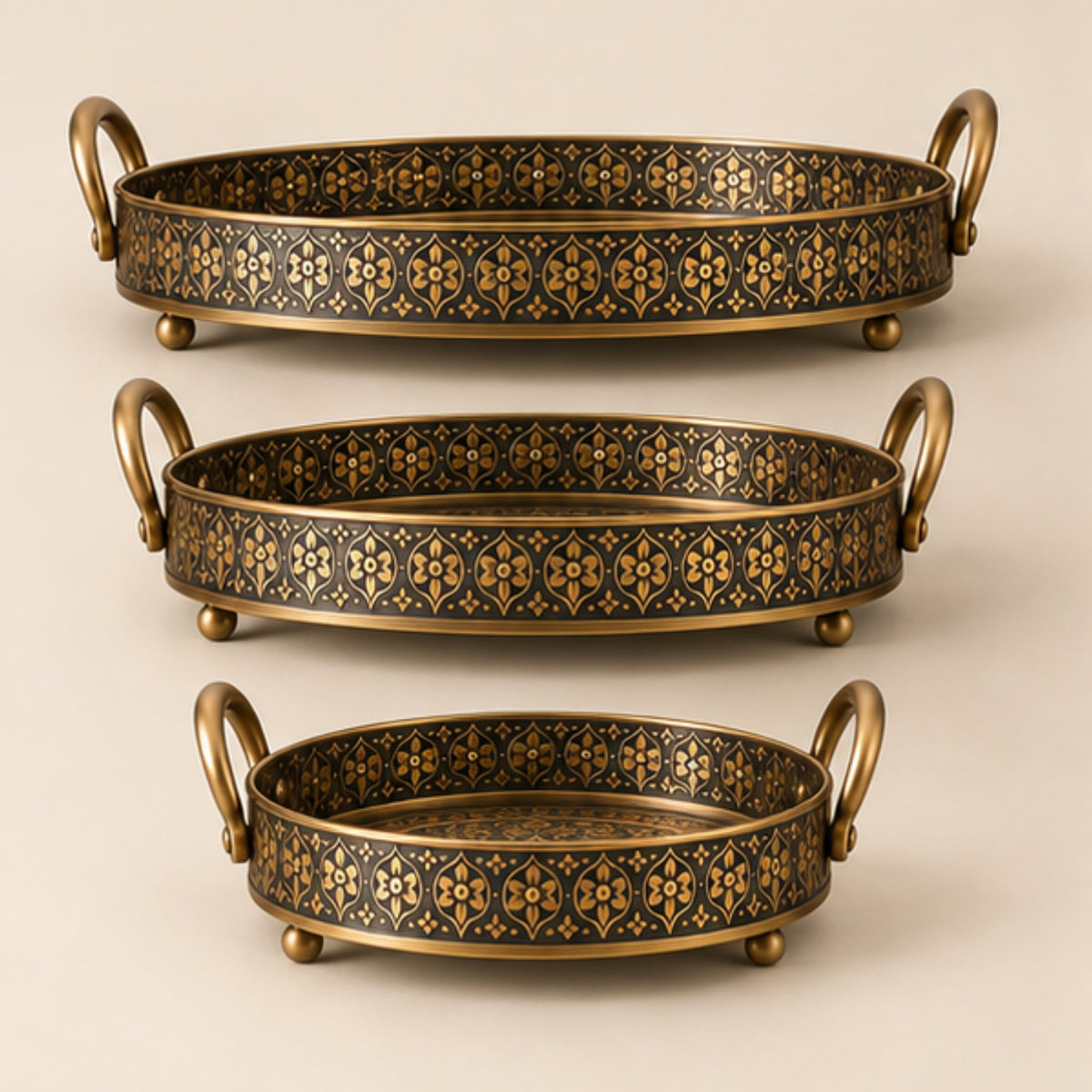 ANTIQUE FLORAL ENGRAVED ROUND TRAY SET