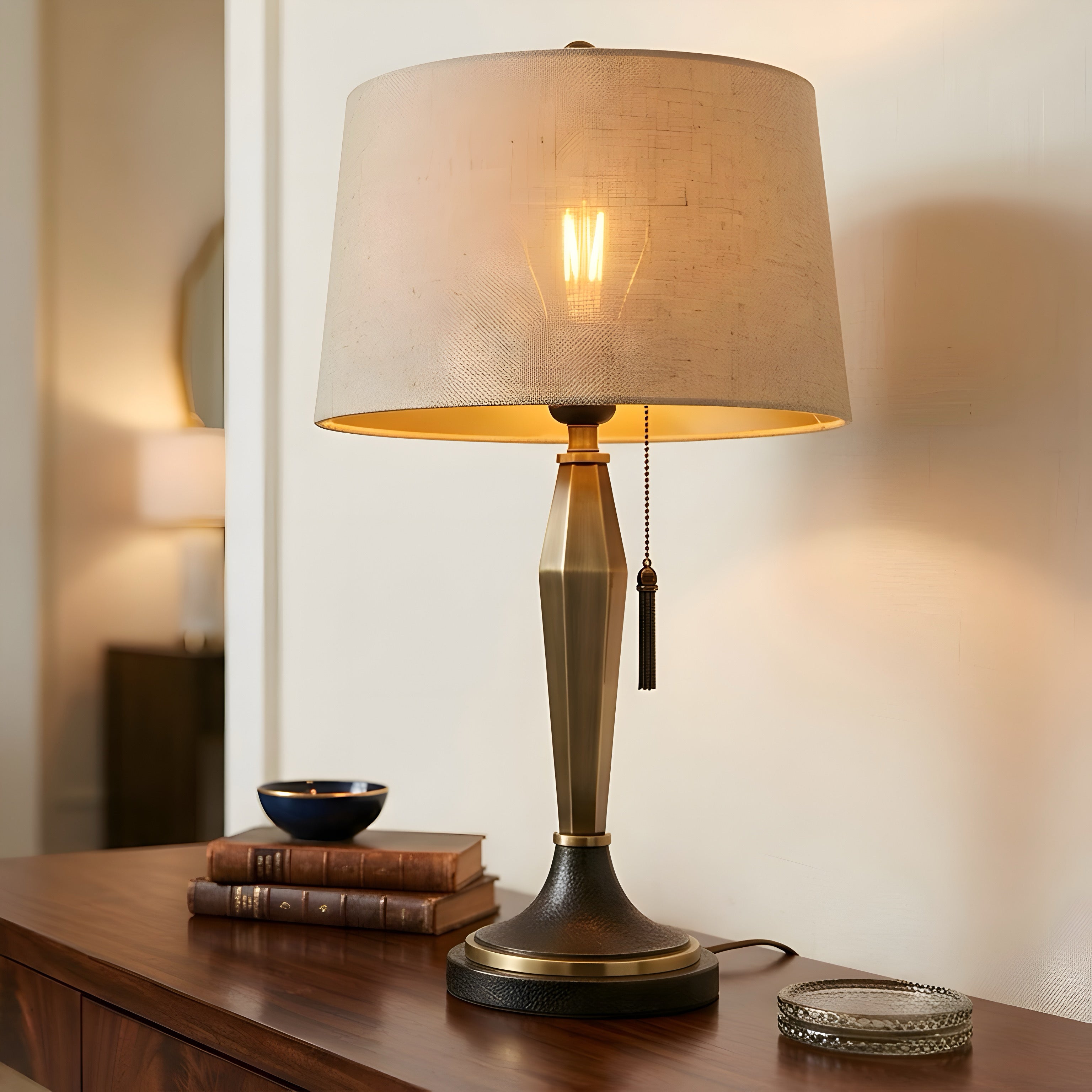 Solenne Table Lamp