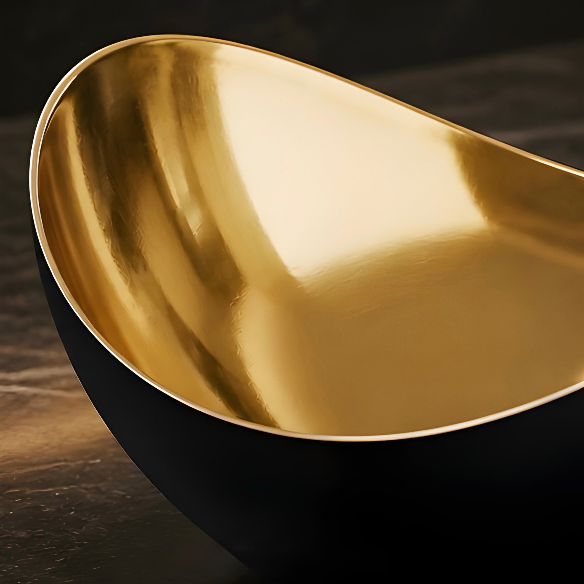 Curve Serving Bowl
