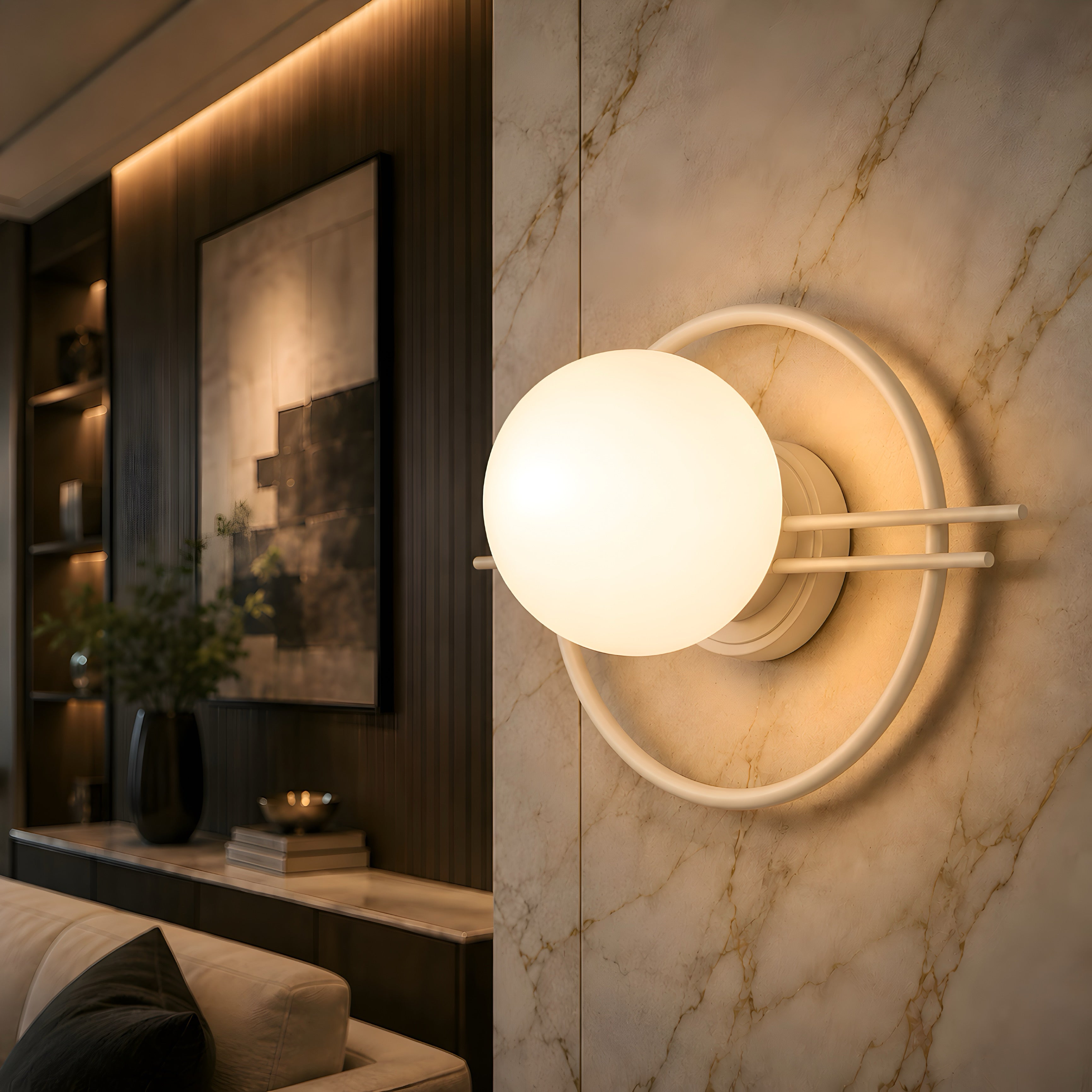 Obsidian Halo Wall Lamp