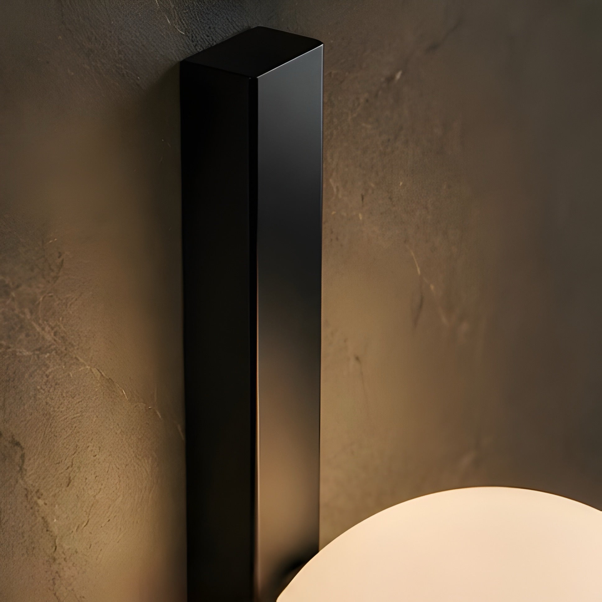 Linea Globe Wall Lamp