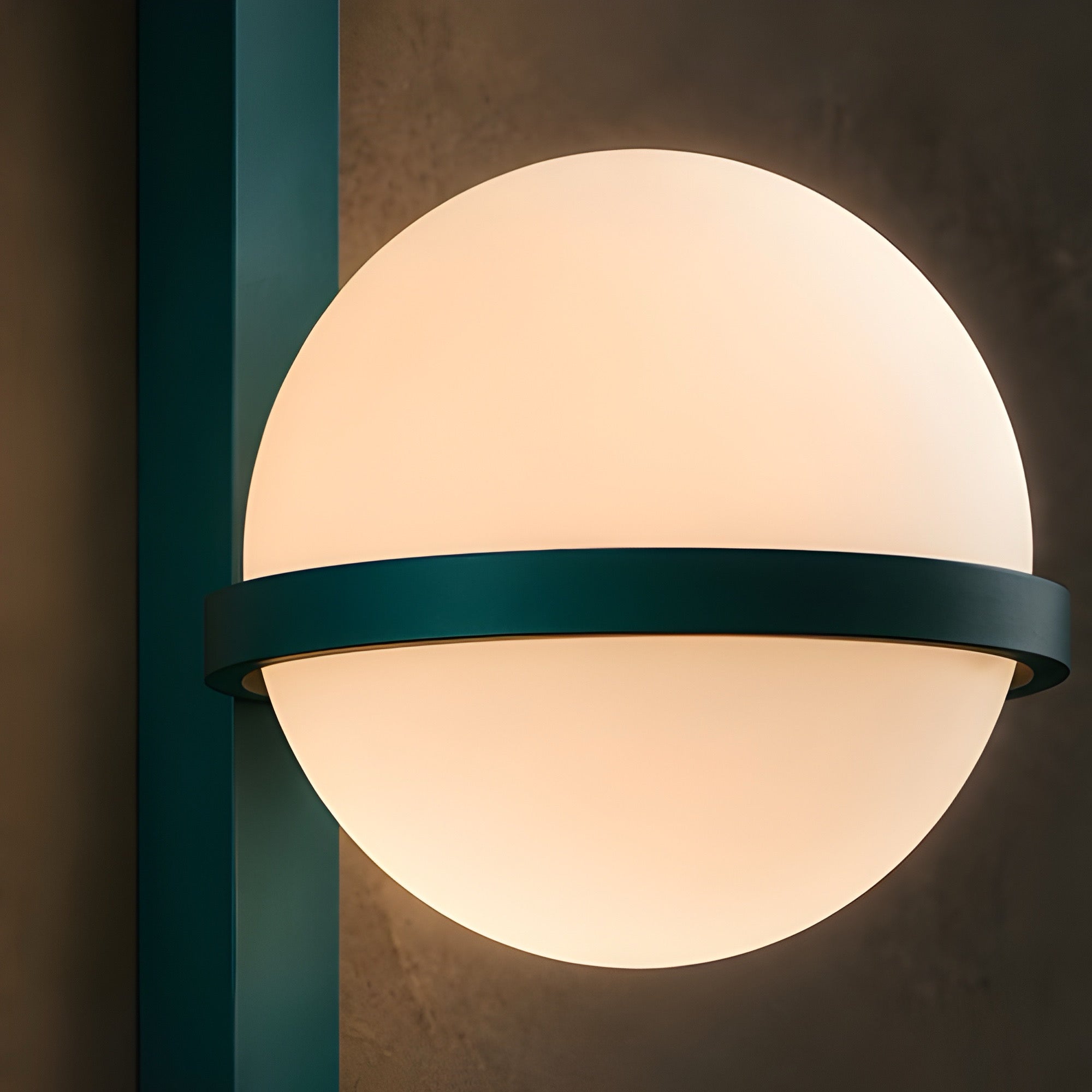 Linea Globe Wall Lamp
