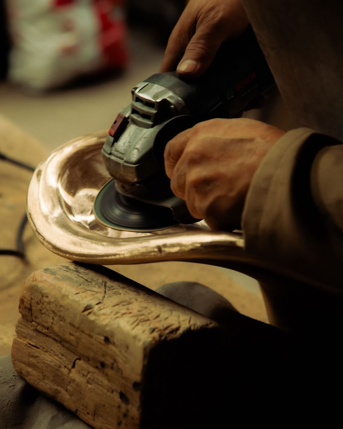 EVERY DETAIL REFLECTS YOUR QUALITY.