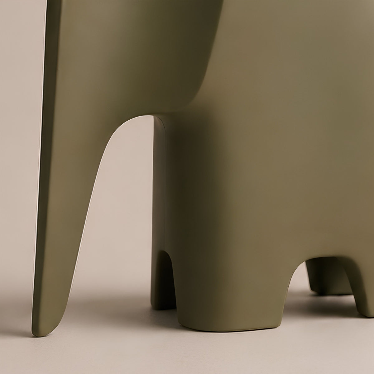 ABSTRACT ELEPHANT DECORATIVE SCULPTURE