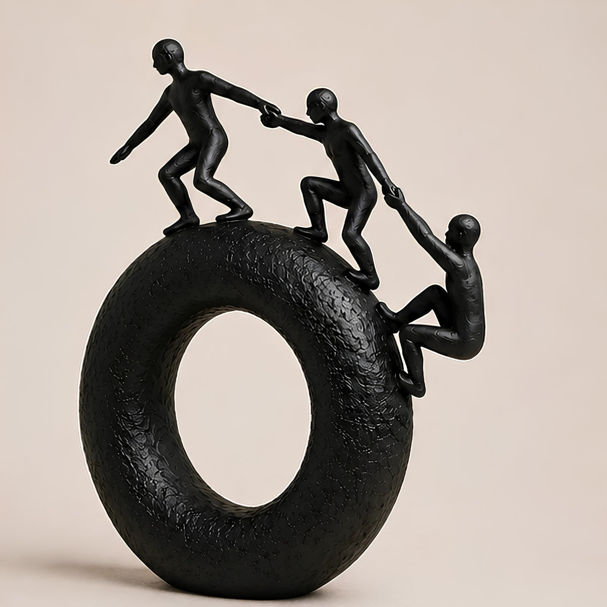 TEAMWORK RING DECORATIVE SCULPTURE