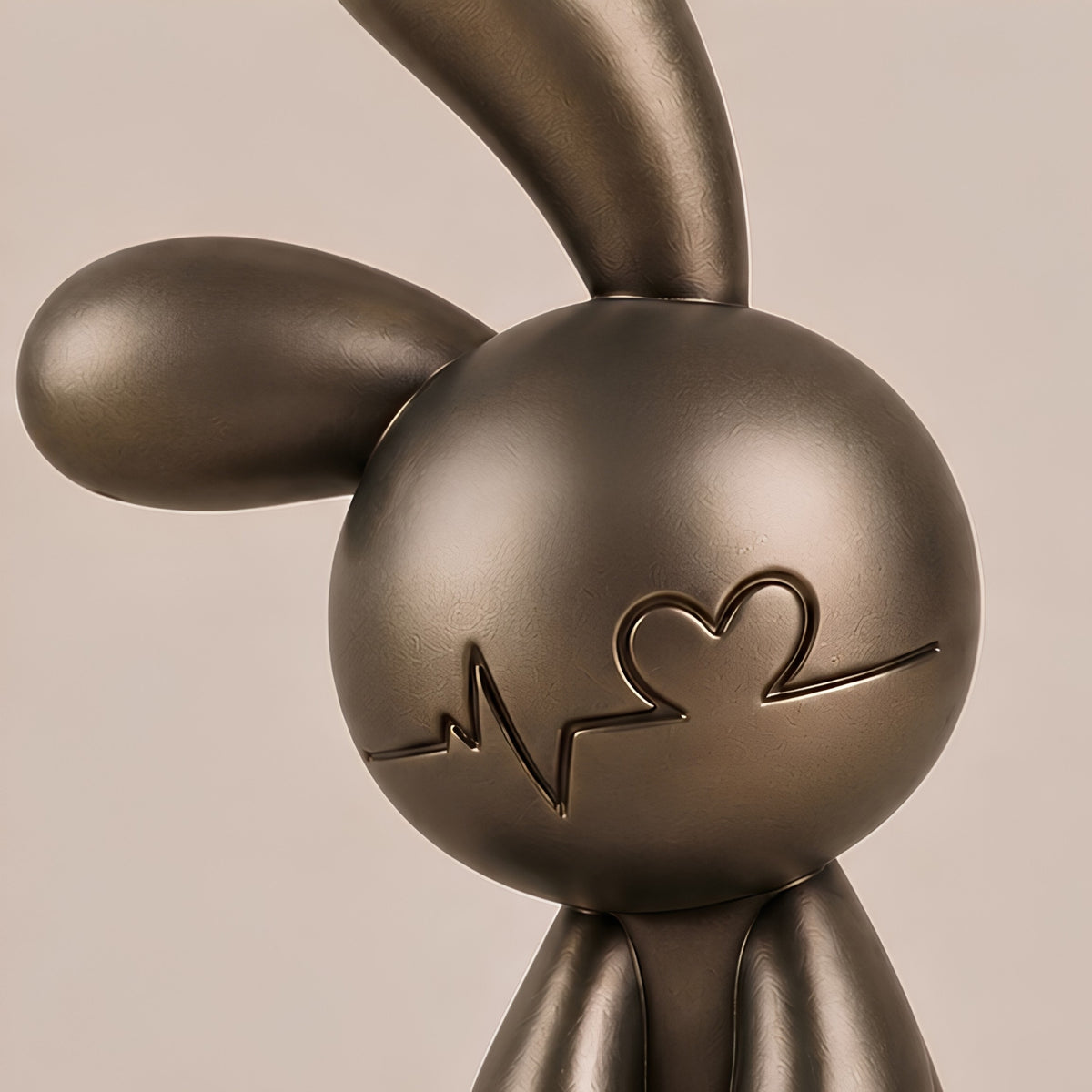 HEARTBEAT BUNNY DECORATIVE SCULPTURE