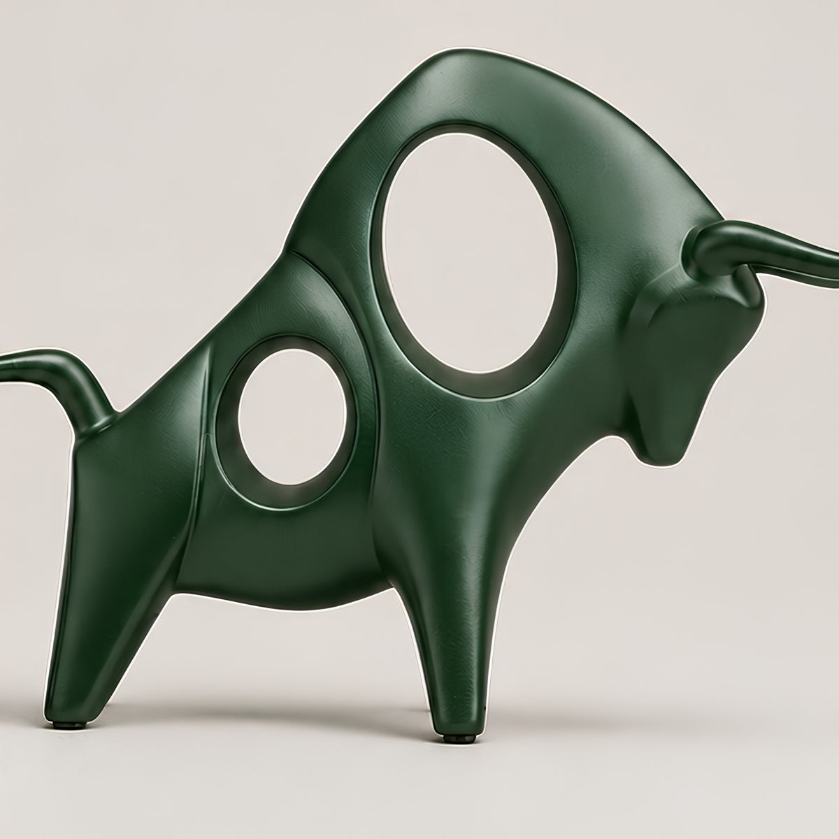 ABSTRACT BULL DECORATIVE SET