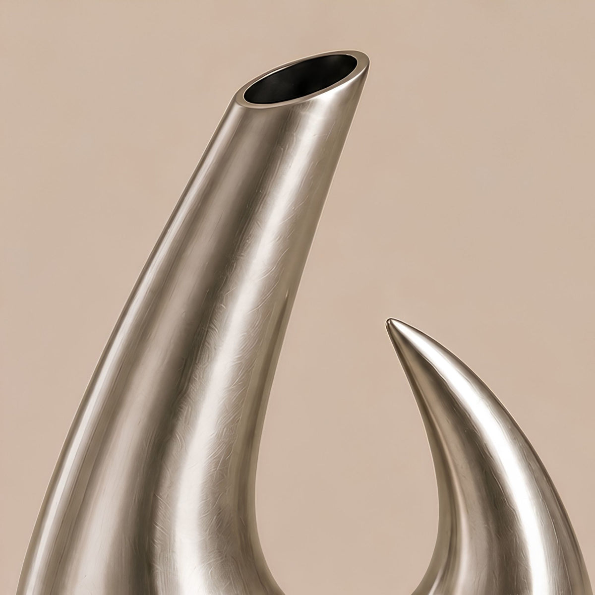 ABSTRACT SWIRL DECORATIVE VASE