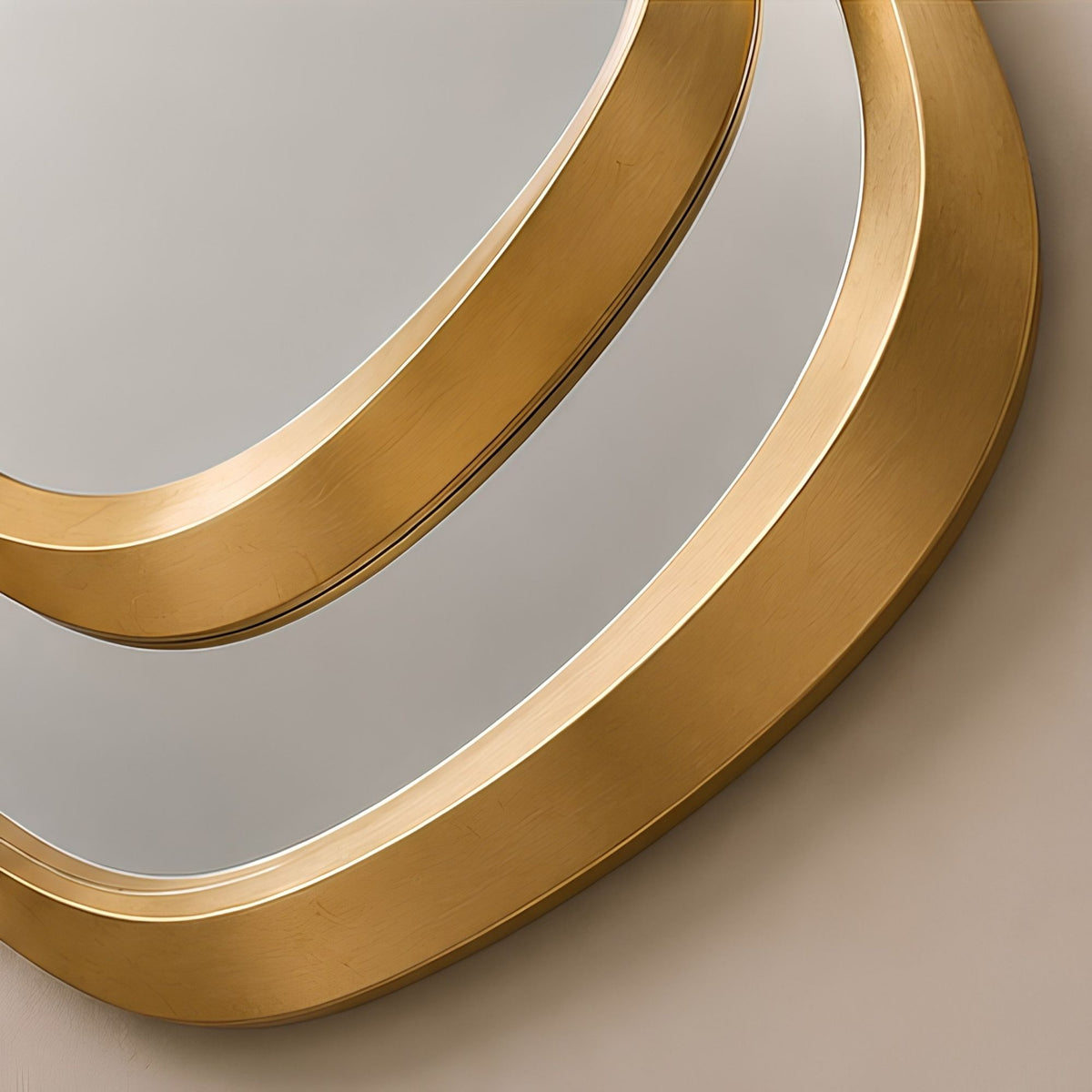 LOOP WALL MIRROR